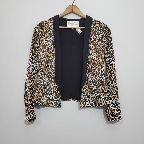 NWT Planet Blue Rory Beca Animal Print Jacket - Picture 1 of 3